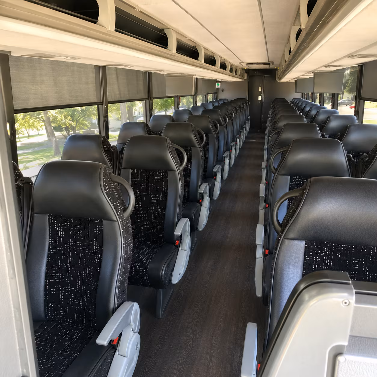 long distance corporate charter buses between akron cleveland and columbus
